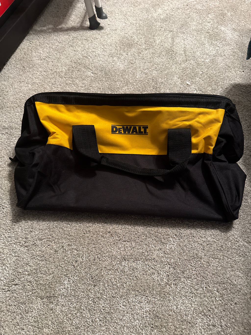 DEWALT DCK019 Contractor Tool Bag