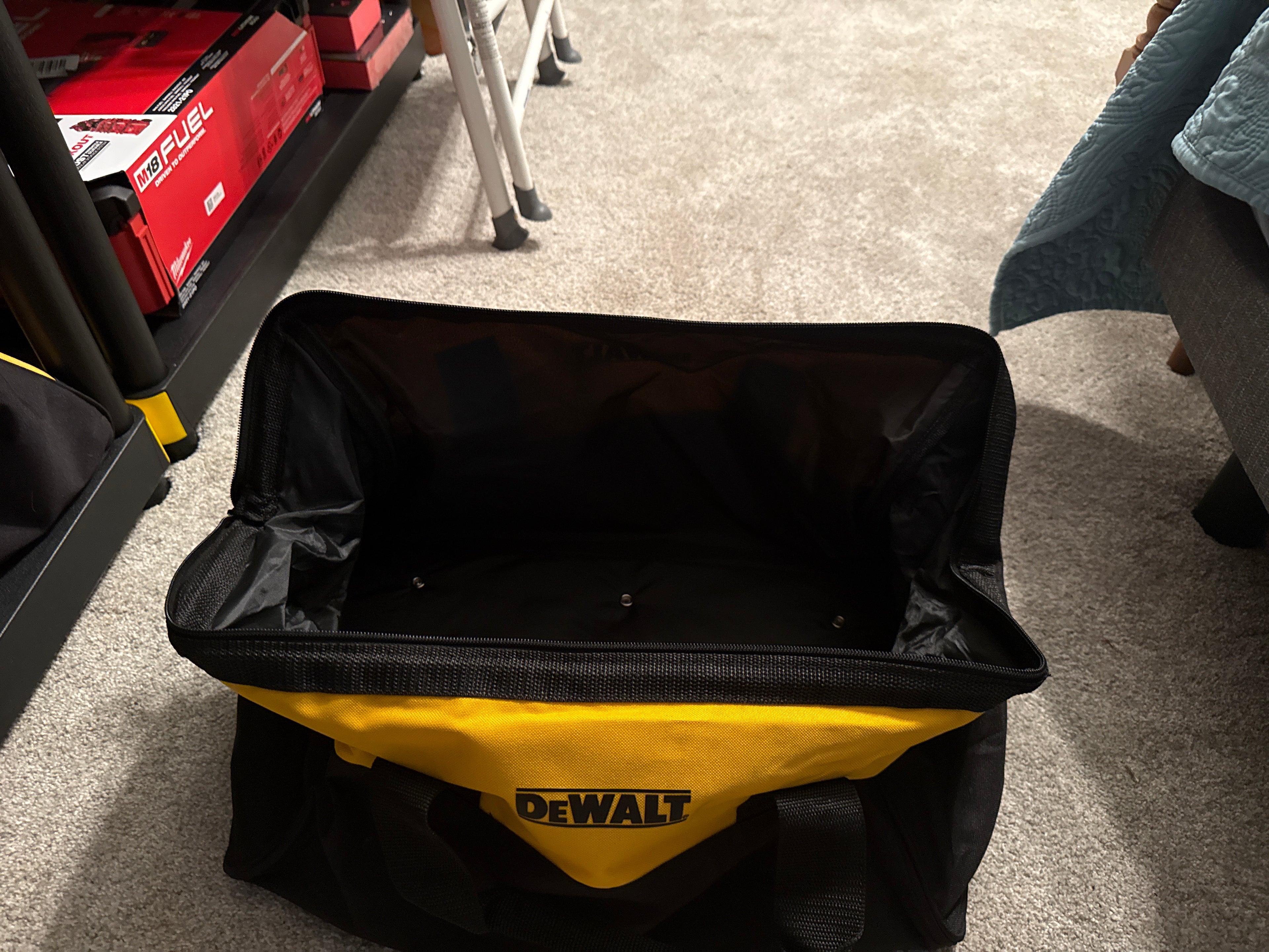 DEWALT DCK019 Contractor Tool Bag