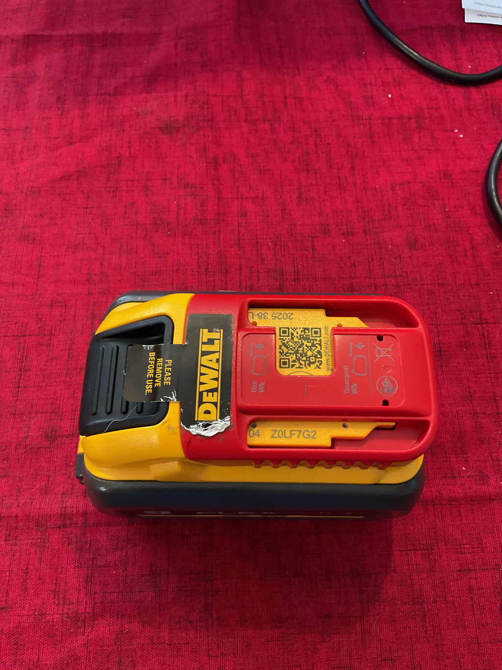DEWALT DCB609Y MSRP $259 FLEXVOLT 20V/60V MAX 9.0Ah Battery
