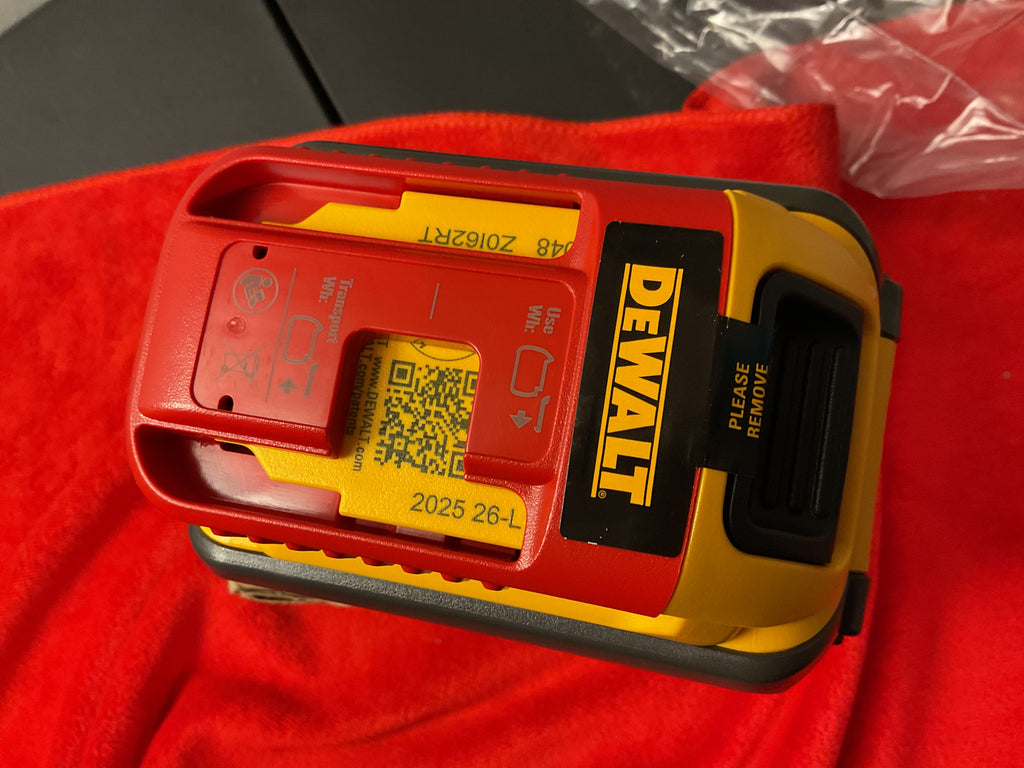 Batería DEWALT DCB606 20V/60V MAX FLEXVOLT 6.0Ah — Nueva en caja (PVP $199)