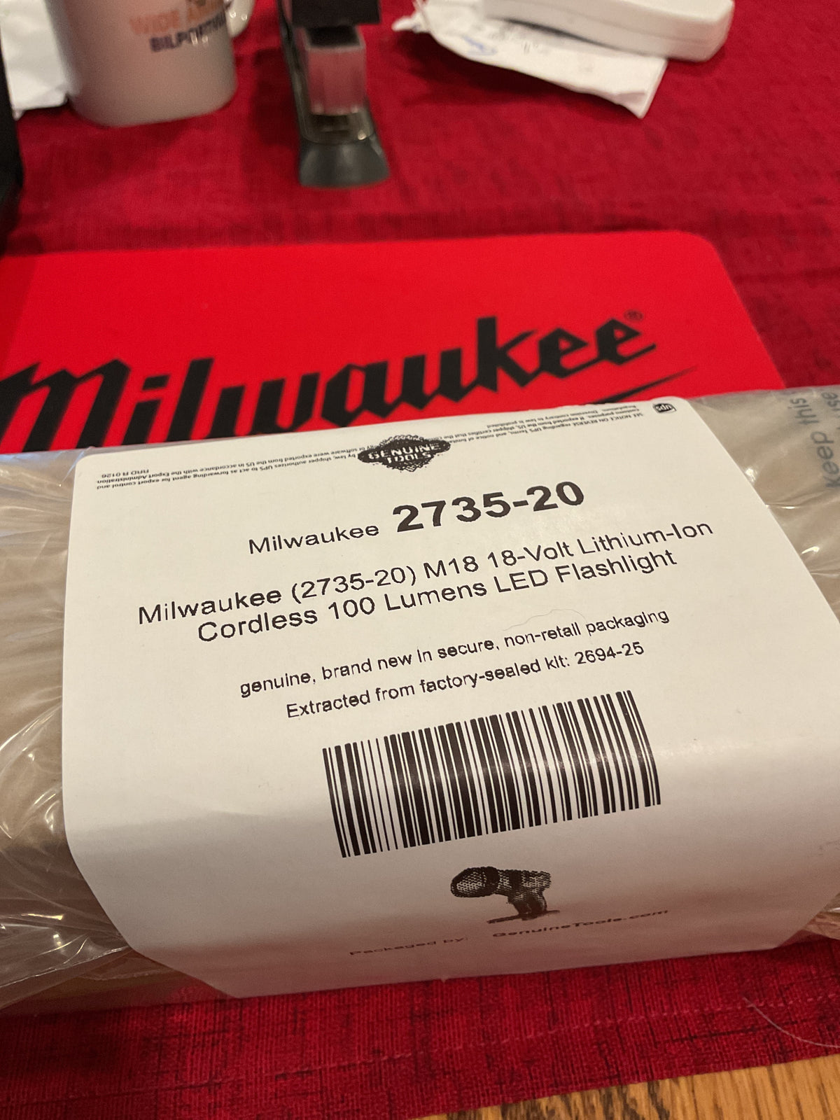 MILWAUKEE 2735-20 MSRP $59 M18 100-Lumen LED Work Light - Tool Only