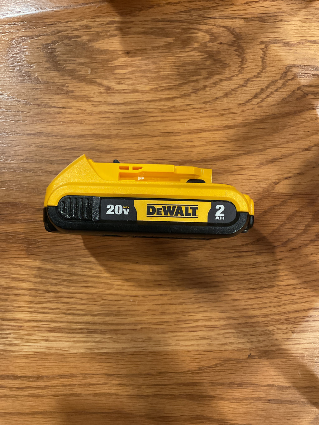 DEWALT DCB203 20V MAX 2.0Ah Compact Lithium-Ion Battery