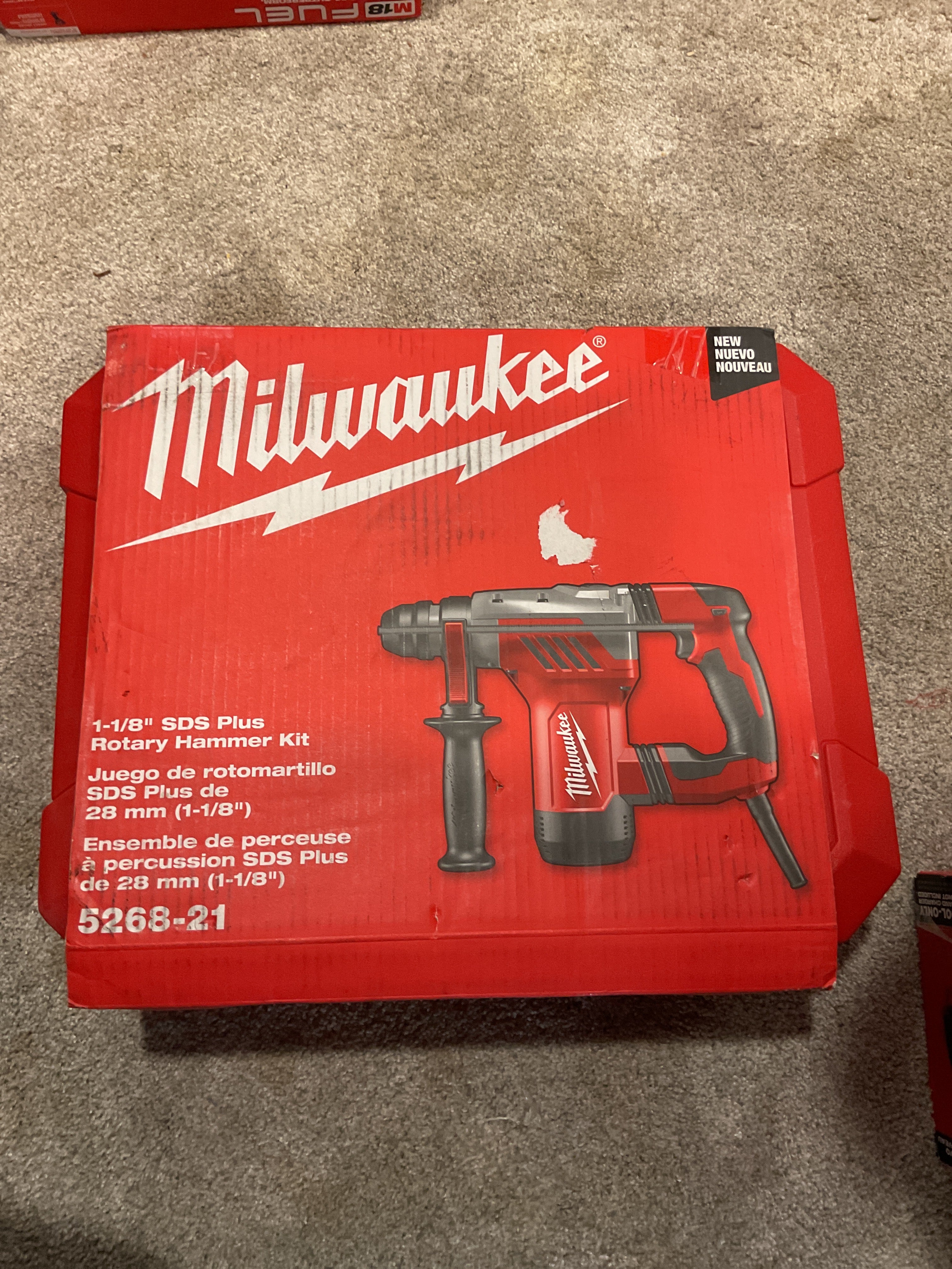 5268-21 — MILWAUKEE 1-1/8" Corded SDS-Plus Rotary Hammer Kit