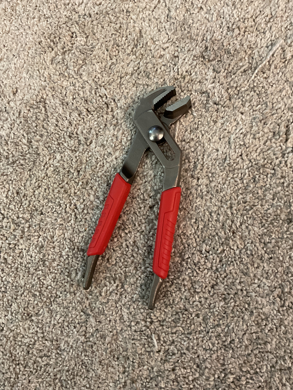 Milwaukee 48-22-6306 — 6" Comfort Grip Straight-Jaw Pliers — New, No Box