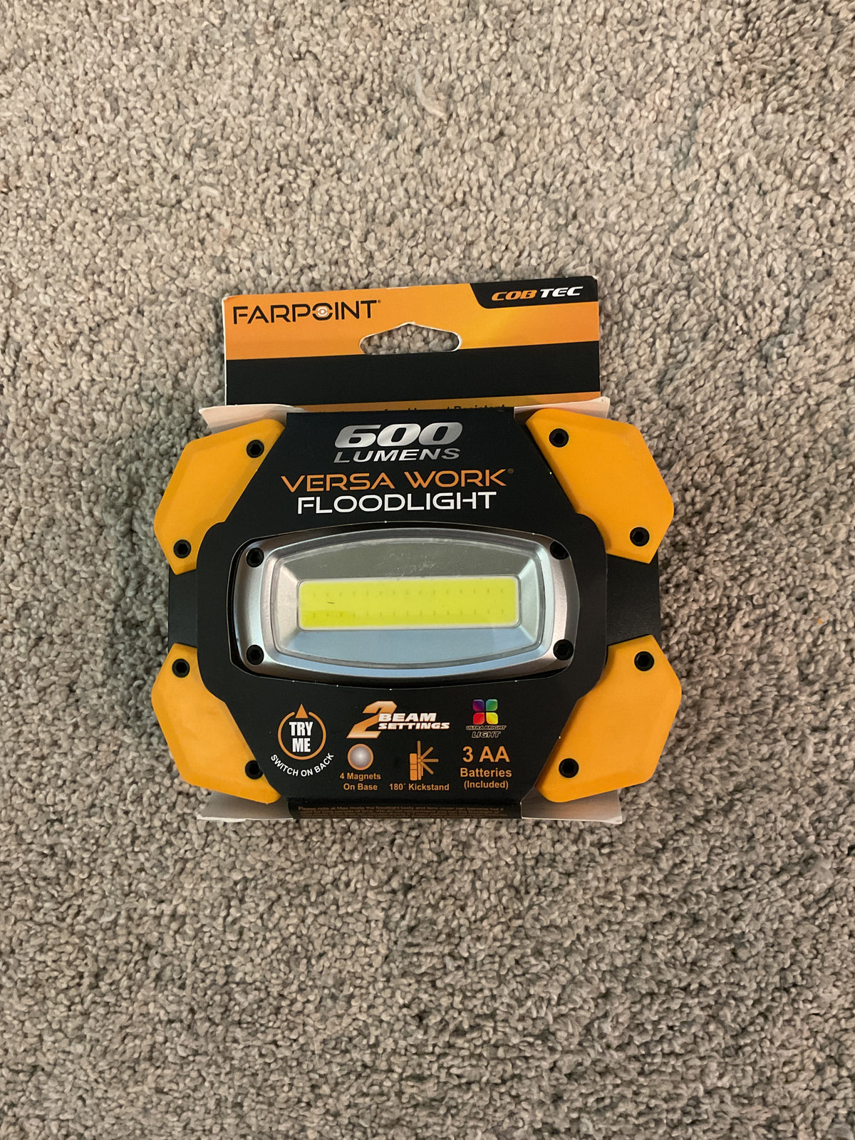 Farpoint FL166012 — 600 Lumen COB Versa Work Floodlight — New