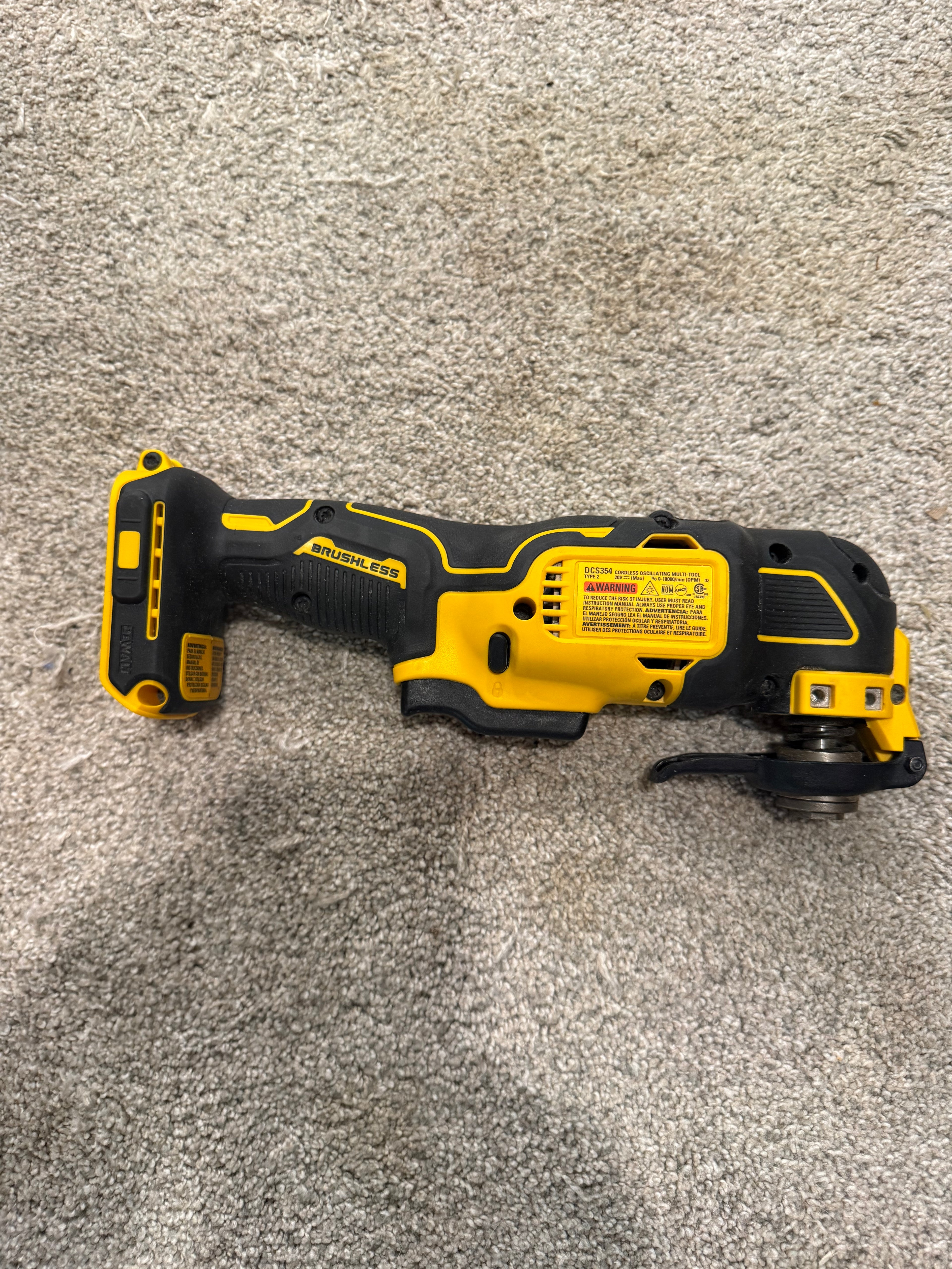 DEWALT DCS354B — ATOMIC 20V MAX Brushless Oscillating Multi-Tool — Slightly Used, Factory Box